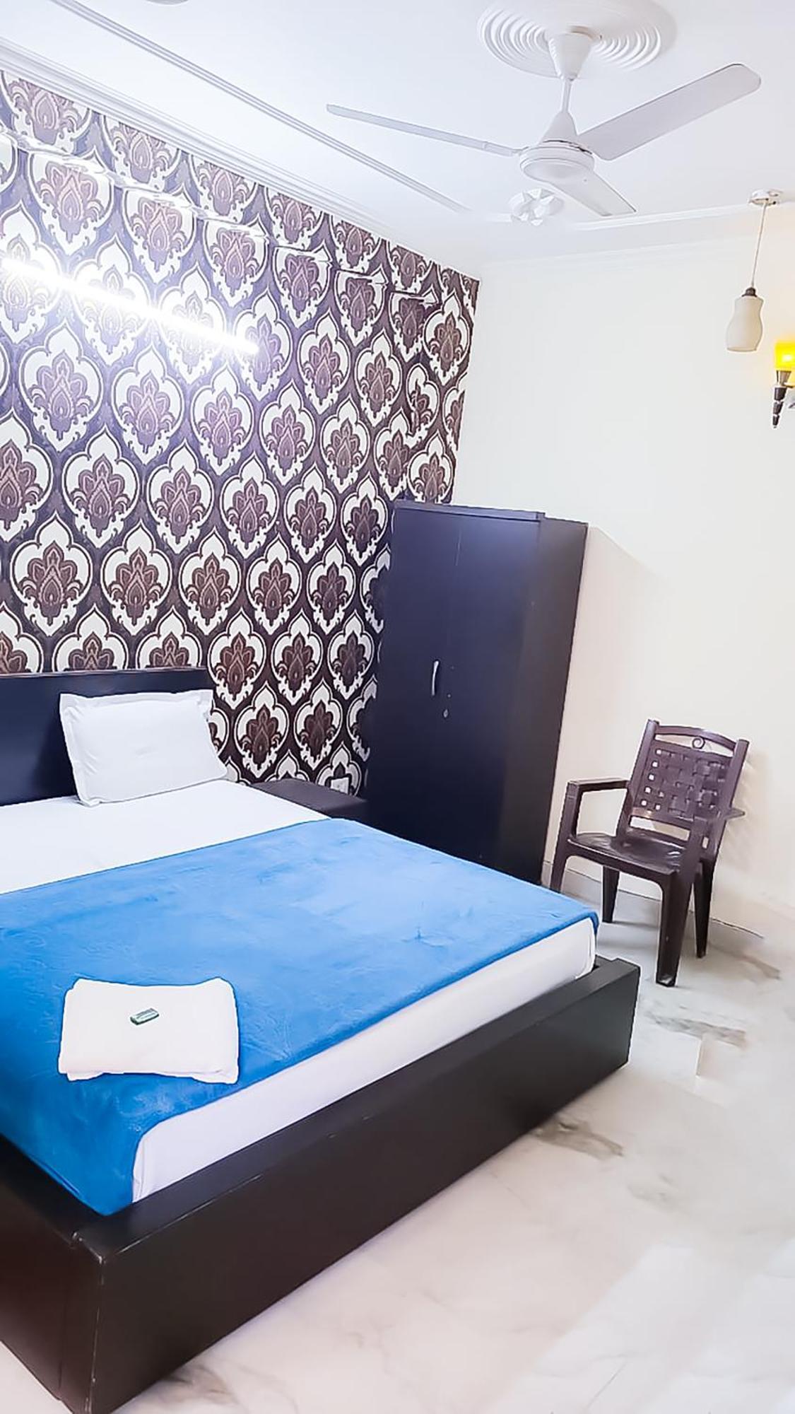 Deluxe Room In Cr Park New Delhi Ngoại thất bức ảnh