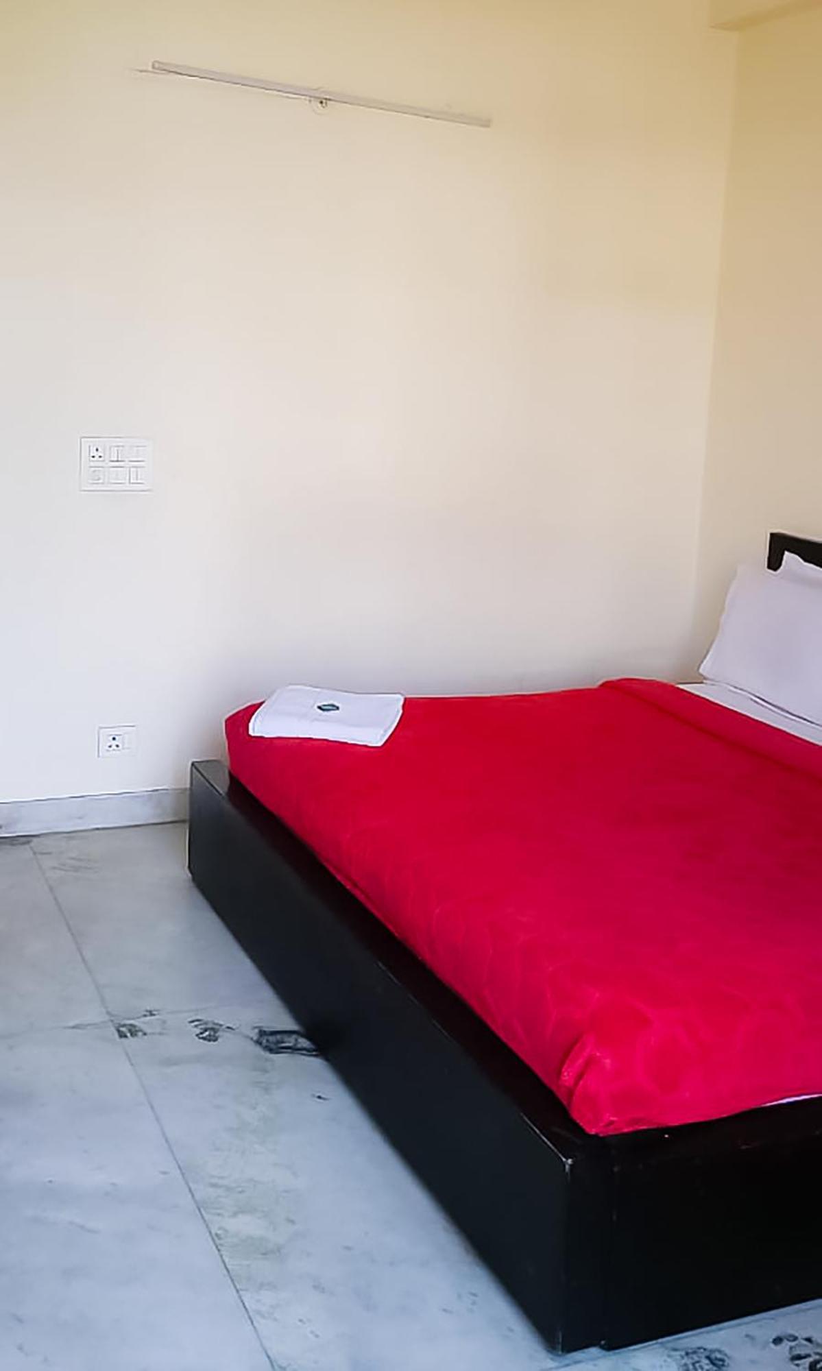 Deluxe Room In Cr Park New Delhi Ngoại thất bức ảnh