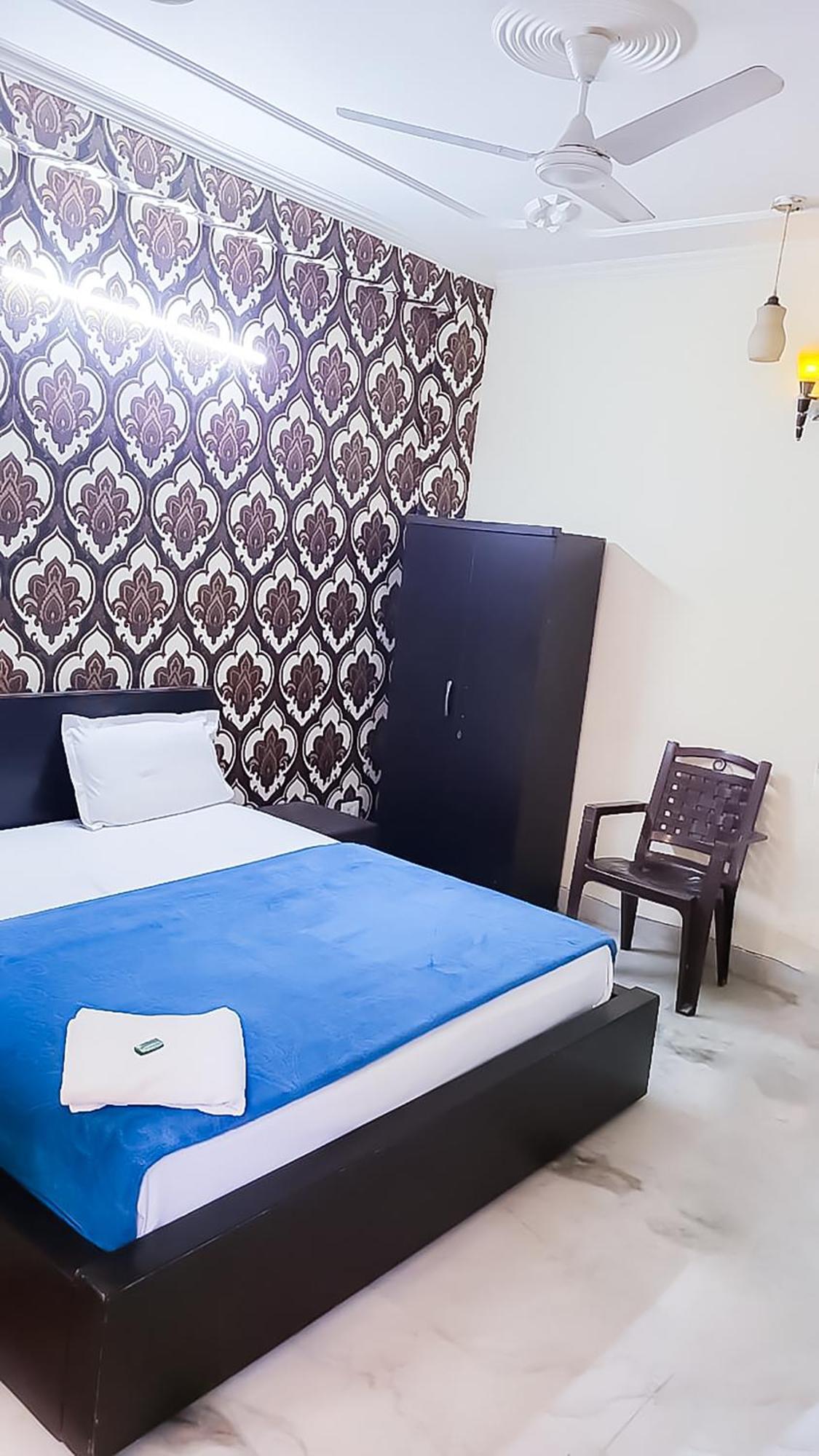 Deluxe Room In Cr Park New Delhi Ngoại thất bức ảnh