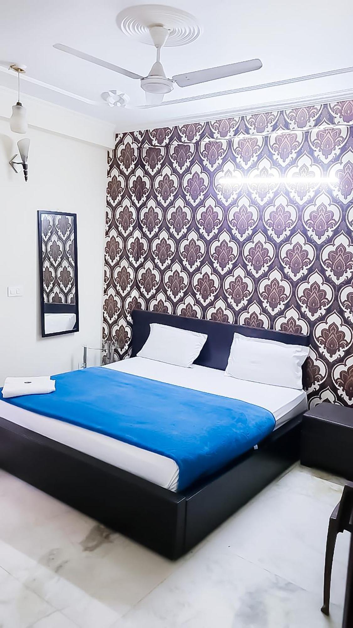 Deluxe Room In Cr Park New Delhi Ngoại thất bức ảnh